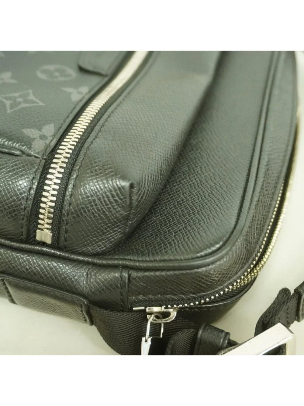 Louis Vuitton Shoulder Bag Taigarama Outdoor Messenger PM Black